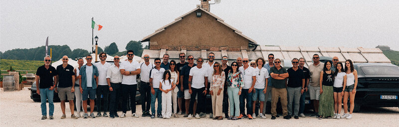 Inaugurato il primo club ufficiale dedicato alle vetture elettriche